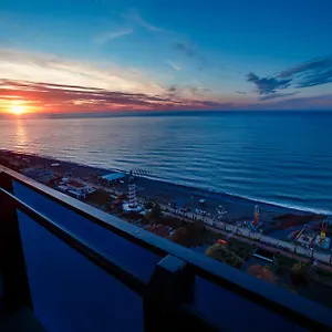  Апартаменты Orbi City Golden Pearl